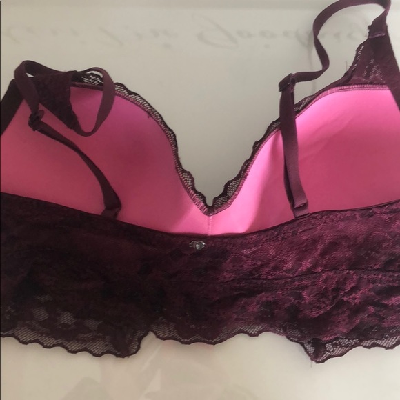 Lace bra - Picture 2 of 2